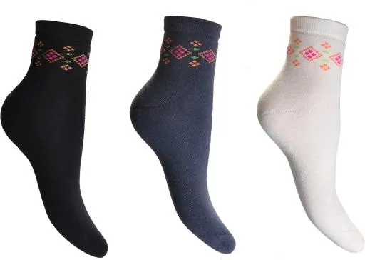 袜子 PNG免抠(3166x2257)