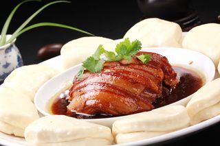 荷兰馍红烧肉 (2)