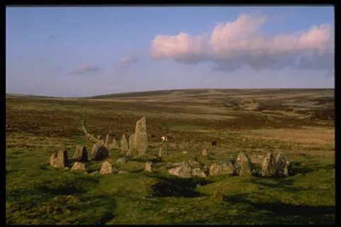 石块群风景图片