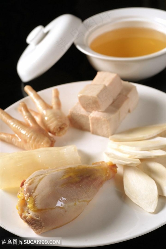茸花胶炖老鸡