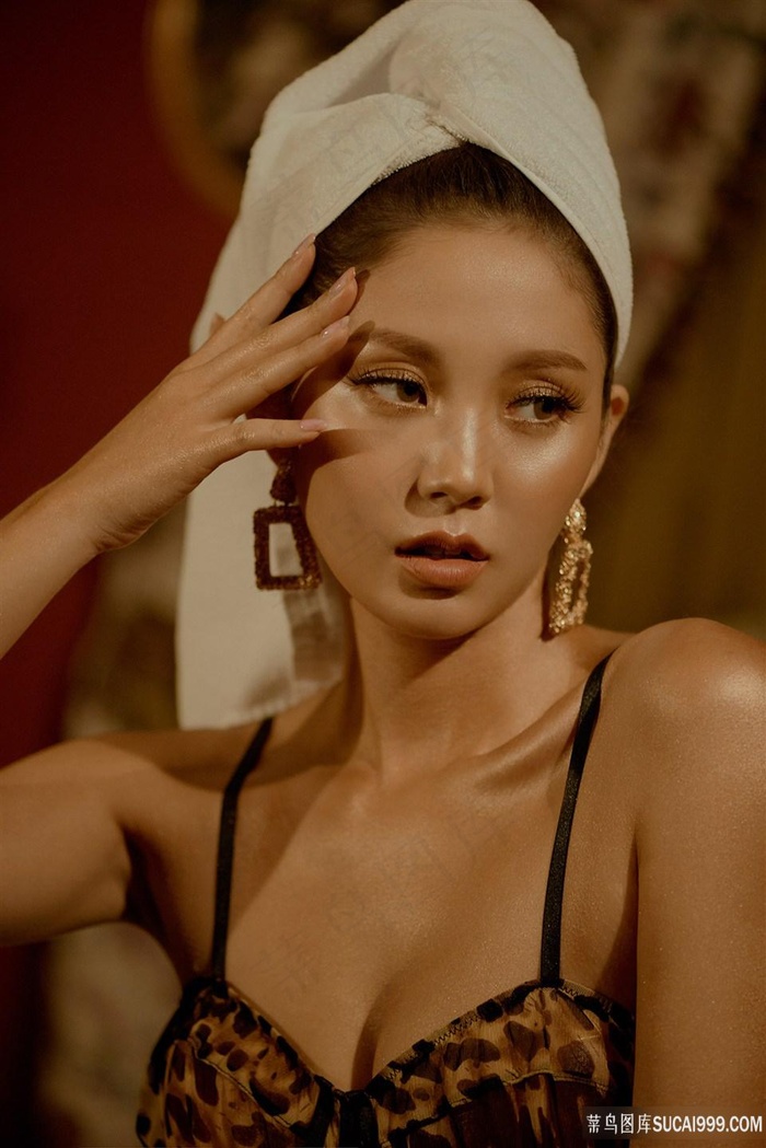 化妆品模特美容