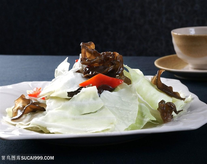 木耳炒莲白中华美食摄影图