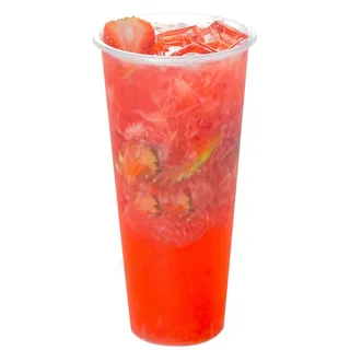 果汁奶茶图片-草莓水果茶（免抠图）