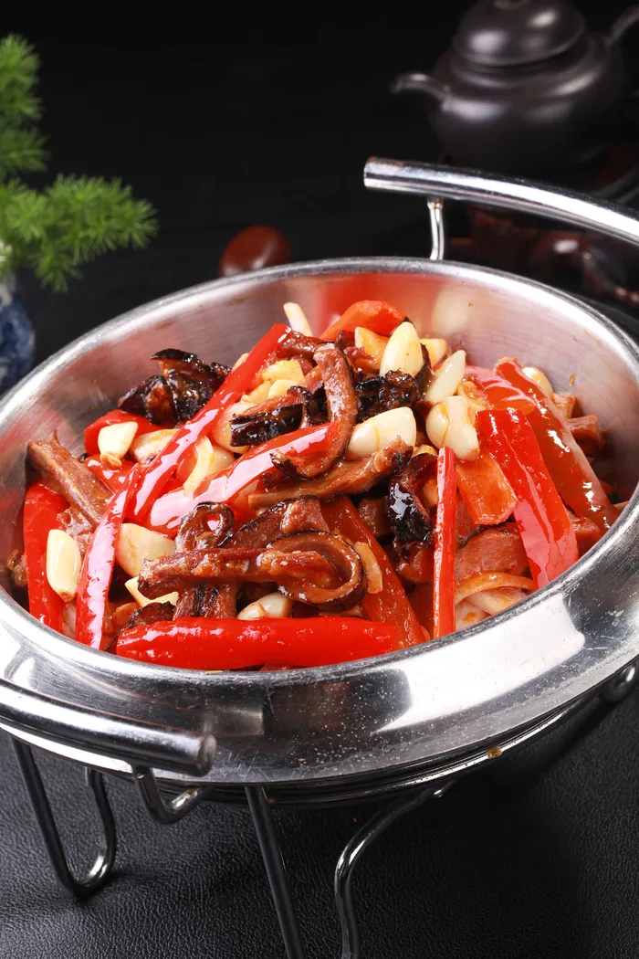 干锅腊牛肉48元一份 (1)