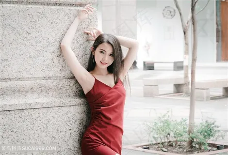 红衣清纯可爱美女 红衣清纯可爱美女