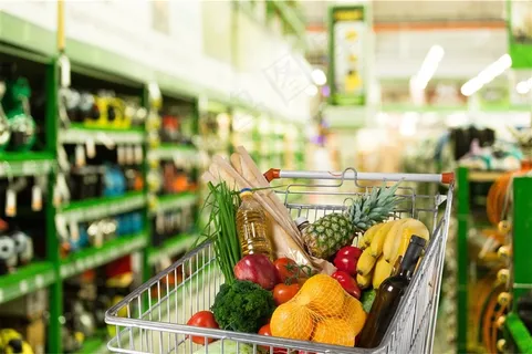 超市购物的人物高清素材图片