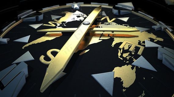 地球仪上的指南针表盘高清图片