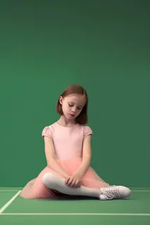 少儿舞蹈简约背景图