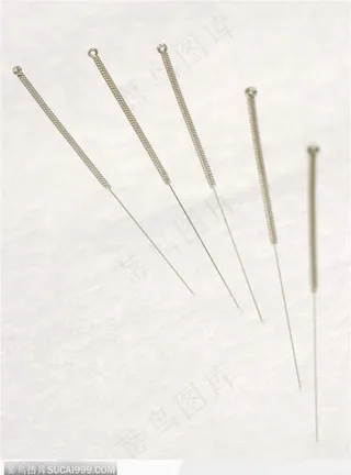 中医医疗-摆放整齐的银针