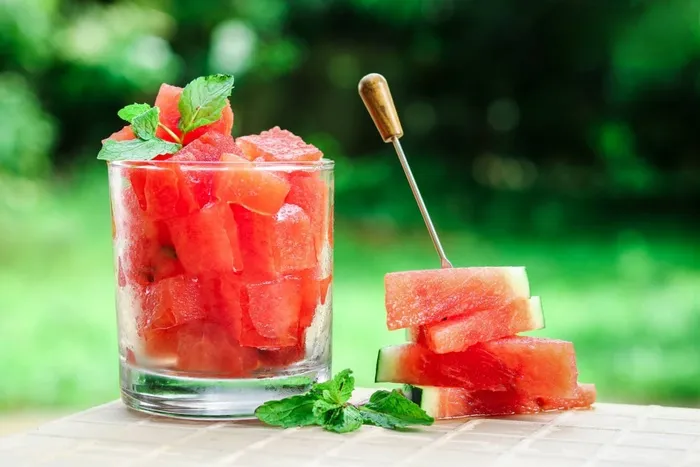 夏季西瓜摄影图 