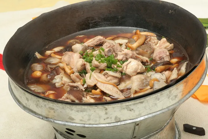 家鸡山菌锅 28元