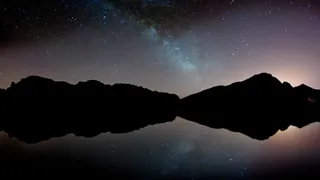 唯美自然山水夜景
