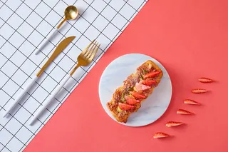 蛋糕店小蛋糕慕斯美食甜品图片