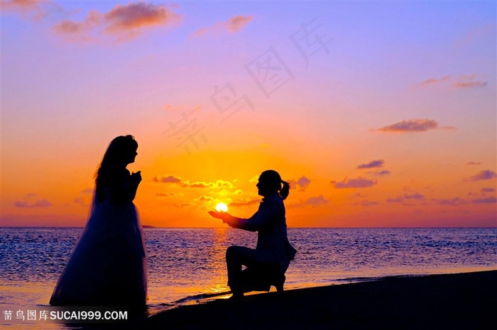 创意夕阳太阳情侣轮廓线背影图片