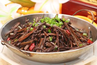 干锅野生蕨菜22元 (5)