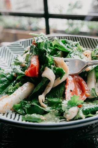 菠菜鱿鱼沙拉图片