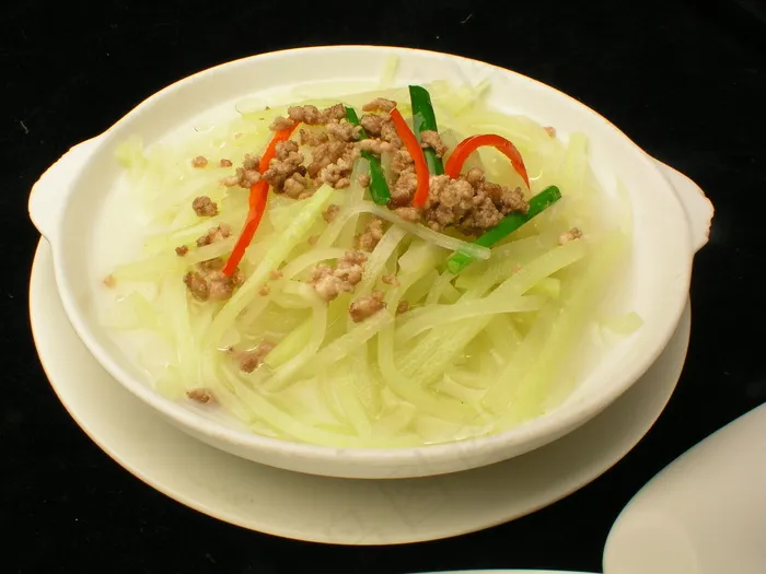 1080肉碎虾米煮萝卜丝lkj