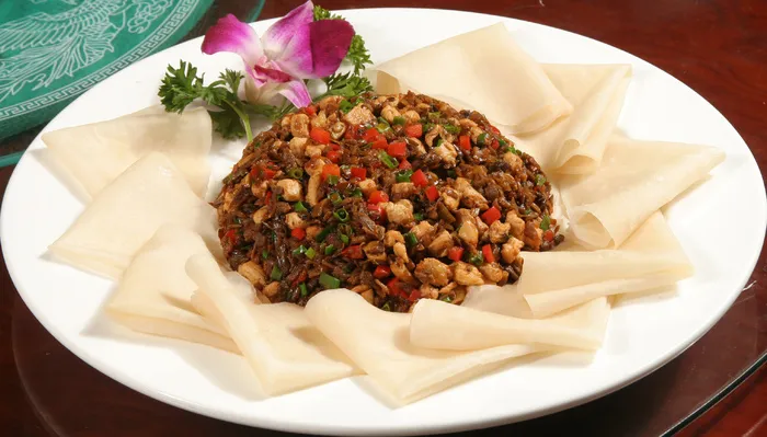 芽菜碎米鸡16元