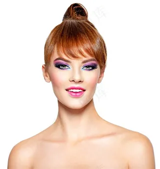 展示绚丽眼影的美女模特高清图片