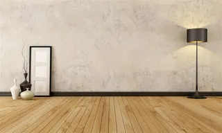 地板上的台灯图片