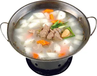 锅仔米汤萝卜牛腩