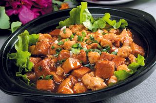 鸡米豆腐煲图片