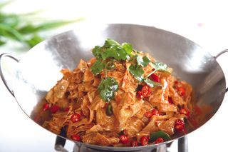 干锅美食焖锅湘菜麻辣香辣纸锅干锅黄金豆皮