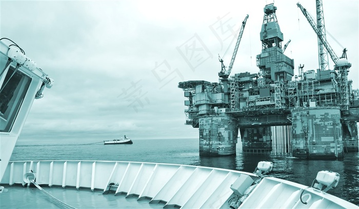 海上石油钻井平台图片