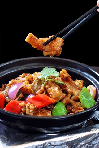 石锅煲类火锅川菜特色菜酱香鱼头煲