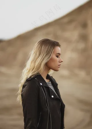 气质侧颜写真图片