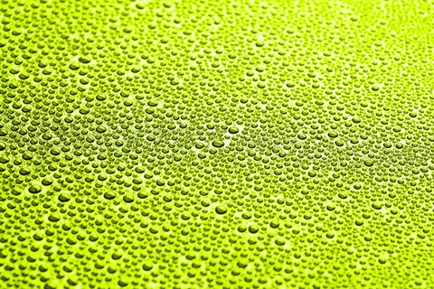 黄色水珠背景图片下载