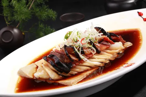 酱油目鱼蛋蒸臭豆腐 (3)