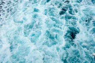 大海浪花图片高清