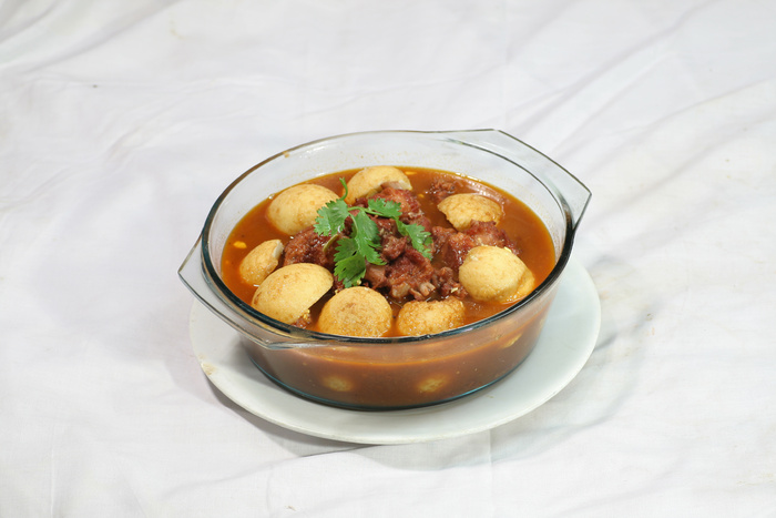 15卤鸡蛋炖排骨 一篓油
