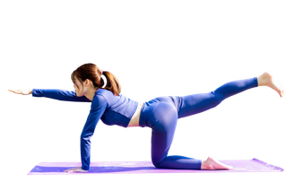 瑜伽人物免扣png