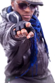 炫酷街舞帅哥图片