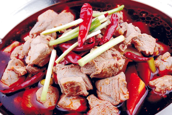  狗肉锅仔煲