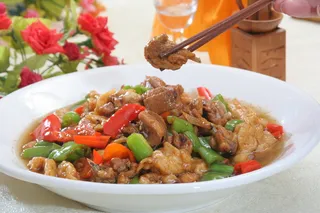 面疙瘩炒鸡 35元