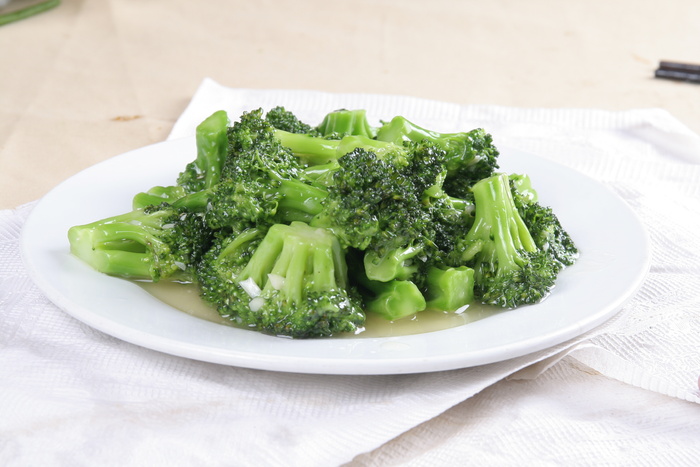 蒜茸西兰花-吉思克