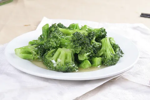 蒜茸西兰花-吉思克