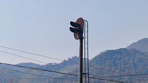 红路灯废旧时光过往