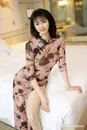 碎花旗袍美女墨韩酒店写真套图