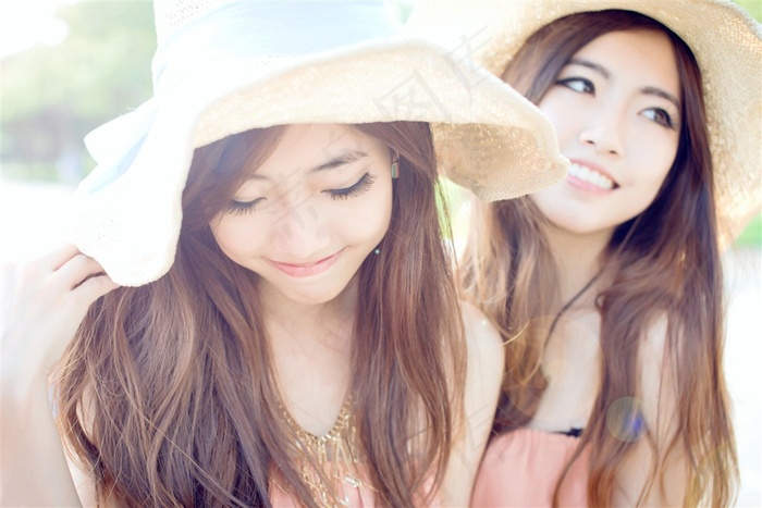 邻家女孩双胞胎姐妹大小乔清纯写真美图