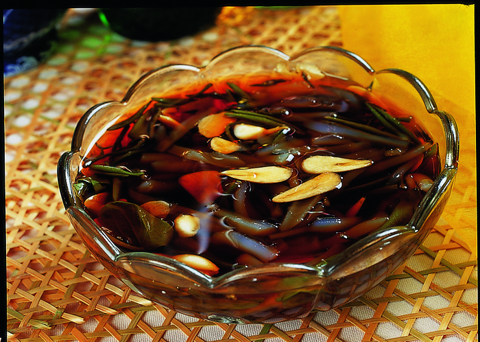 96LC-041醋蒜莼菜