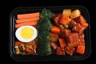 红烧牛腩快餐盖浇饭产品成品高清大图餐盒装夜市小吃免扣