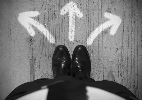 选择商务广告素材