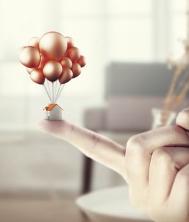 房地产创意海报PSD素材