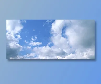 云彩中落出的蓝天 云彩中落出的蓝天