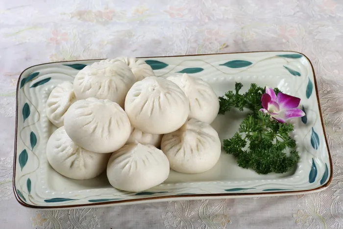 天津肉包子 (1)天津肉包子 （2）