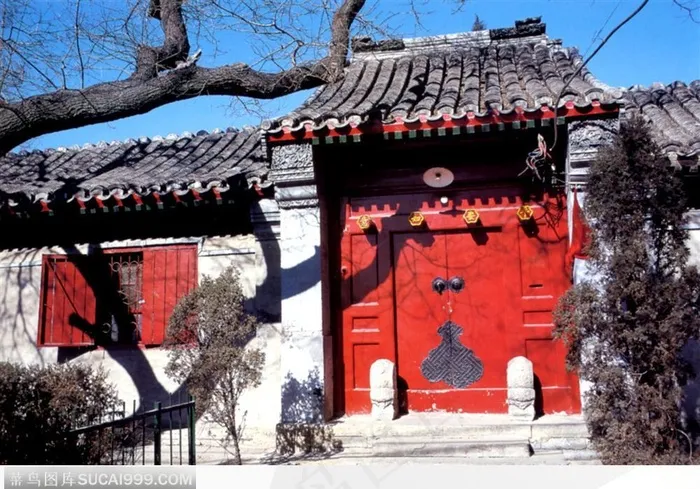 古老北京-红色大门的四合院